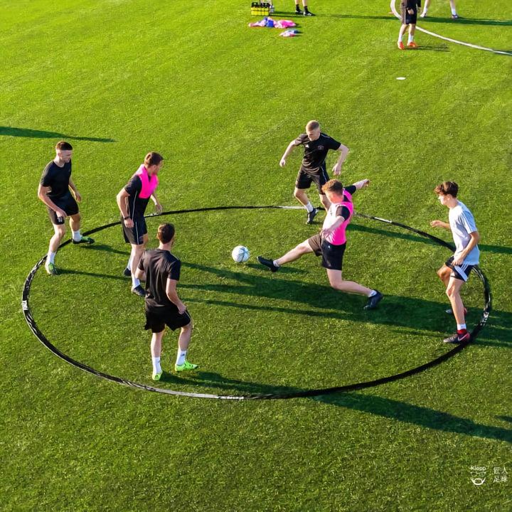 tiki taka_防守反击战术演变_Tiki-taka足球战术