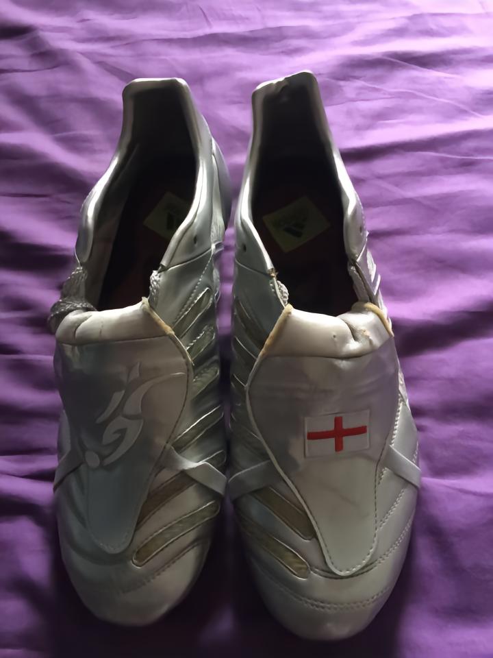 猎鹰足球鞋_adidas predator pulse db 723_adidas猎鹰7指纹
