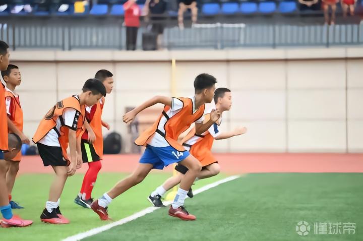 重庆fc_重庆两江竞技足球俱乐部U11U10招募_重庆两江竞技足球俱乐部U12选拔