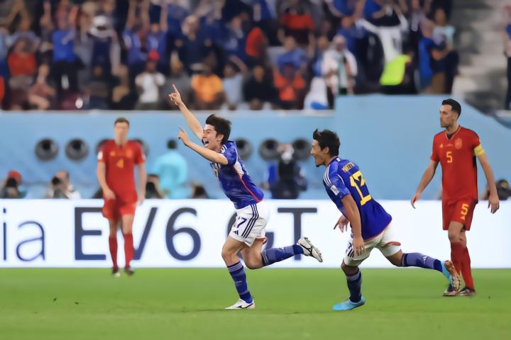 摩洛哥VS西班牙 世界杯1/8决赛 葡萄牙VS瑞士 C罗世界杯淘汰赛首球_欧国联西班牙葡萄牙