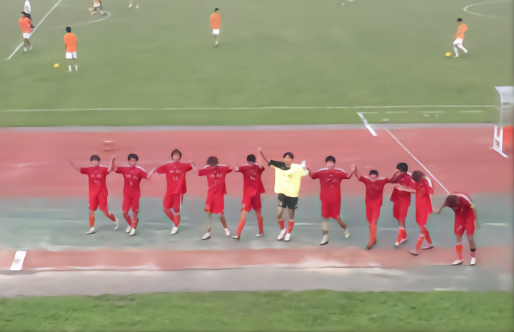 武汉卓尔足球俱乐部_两湖德比 历史回顾 武汉卓尔 湖南湘涛