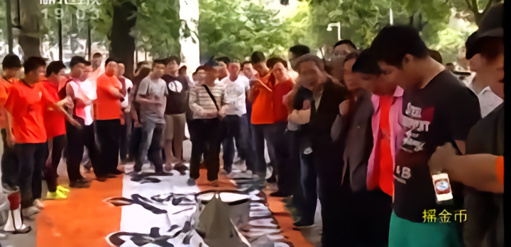 武汉卓尔足球俱乐部_两湖德比 历史回顾 武汉卓尔 湖南湘涛