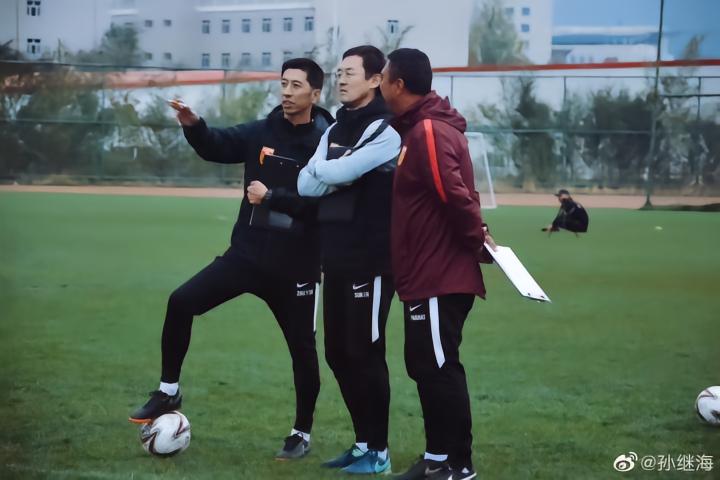 孙继海海选未来足球计划_厚湃尔足球俱乐部青训_海选未来足球计划