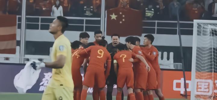 中国男足世预赛18强赛分组抽签_国足世预赛赛程时间表_中国队FIFA排名亚洲第13位