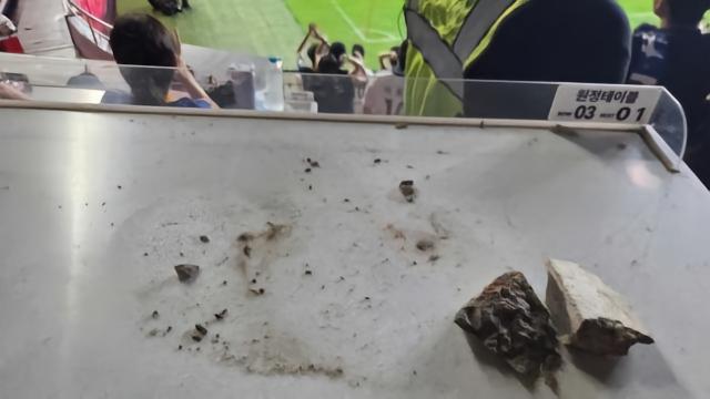 足球官方：因主场掉落混凝土块，浦项铁人韩国杯1/8决赛延期五洲2 评08-13 11:38