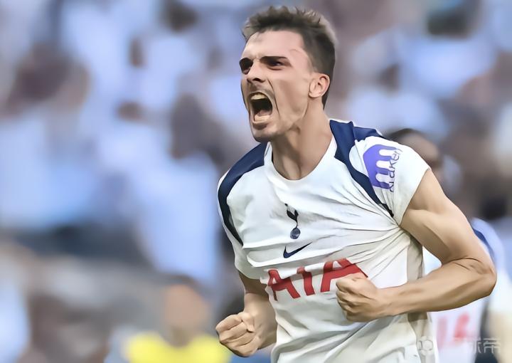 球报：尽管3000万欧买断条款已过期，热刺仍然在争夺帕利尼亚