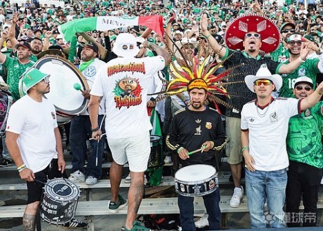 邮报：FIFA禁止墨西哥球迷世界杯期间喊反同口号，违者或面临处罚
