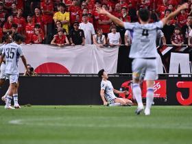 广岛三箭客场4-1浦和红钻，铃木章斗双响，盐谷司传射