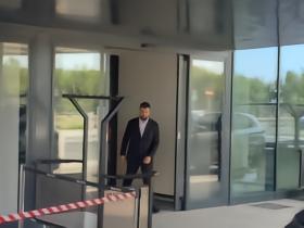 社媒：莫雷拉抵达米兰城，体检后签约