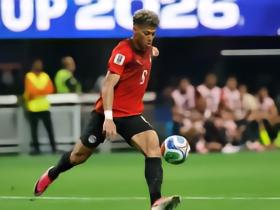 记者：吉达联合欲同时签凯西、阿舒尔