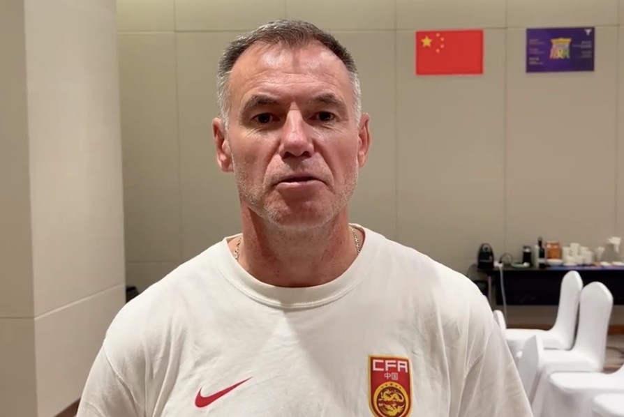 媒体人：米利西奇离任了，候选人里有一个女教练，风评不好