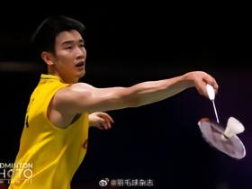 独苗继续前进，李诗沣2-0击败梁峻豪，晋级羽毛球世锦赛16强