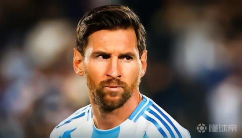 自FIFA引入世界排名以来，开赛前的世界第一从未获当届世界杯冠军