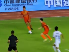 上饶队0-0景德镇队，李一鸣染红