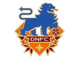 定南赣联官方：马成浩腰椎横突骨折，杜佳股四头肌肌腱拉伤