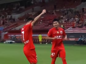 海港2-1送海牛7连败,武磊双响,杨希送助攻+造点,张琳芃送礼