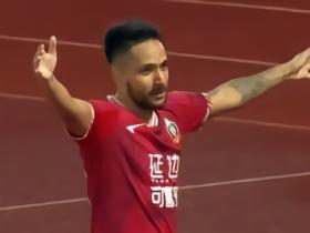 乔瓦尼创造新历史：延边职业足球历史上唯一一次连续两场戴帽