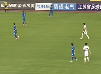 半场：无锡1-1梅州，周耘屹破门，杨超声扳平