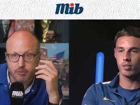 更想成为NBA球星还是NFL球星？帕尔默：谁赚得更多？