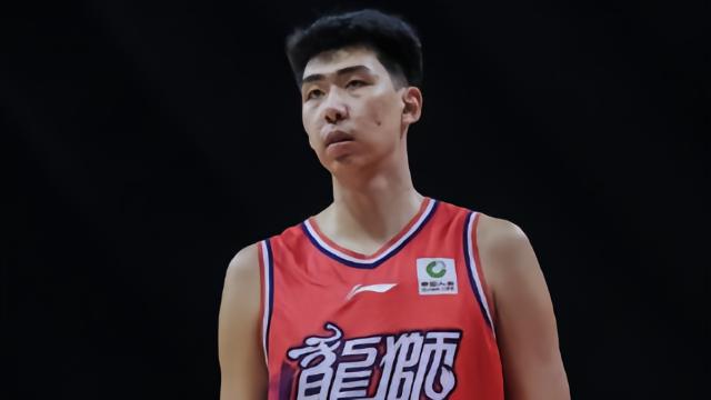 媒体人：徐昕此前收到了北卡大学招募邮件，但最终未能成行