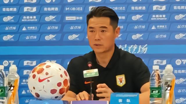 宿茂臻：阿尔瓦罗、克雷桑还在恢复；目标肯定是要进决赛