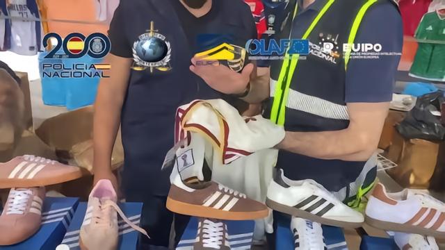 每体：广东成假球衣主要源头，货物绕道进入西班牙