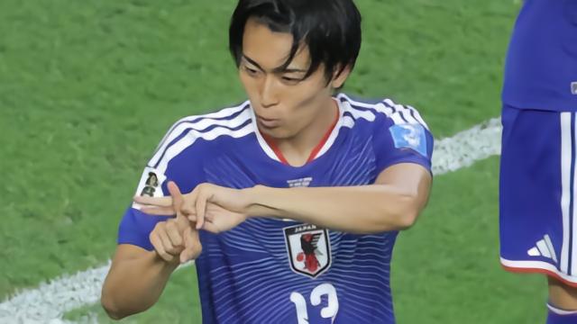中村敬斗:庆祝动作是和久保建英约定好的,助攻真的很开心