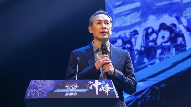 官方：李楠担任北京首钢主教练，许利民担任总教练