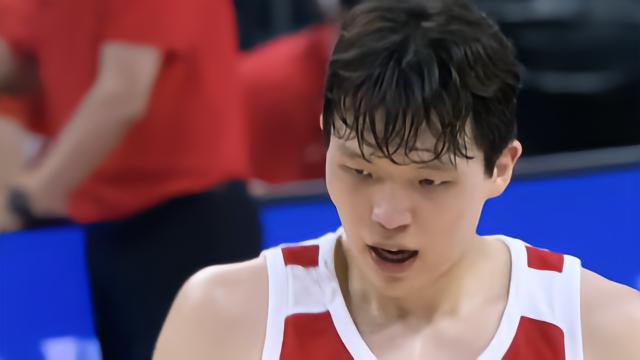 媒体人：世预赛怎么能用好杨瀚森，郭士强指导需尽快拿定主意