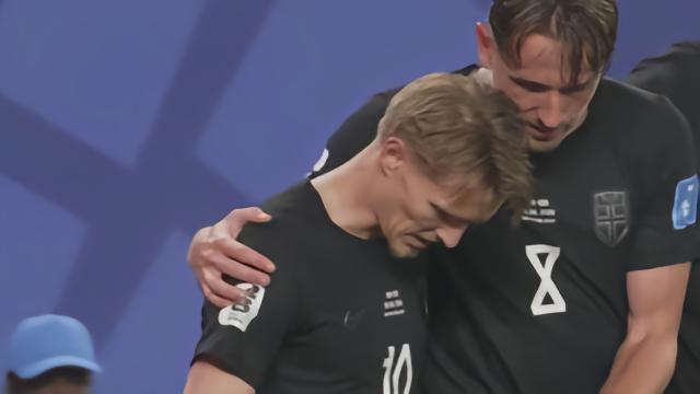 桑德-贝格：厄德高是我最好的朋友之一；他助攻后我特意去鼓励他