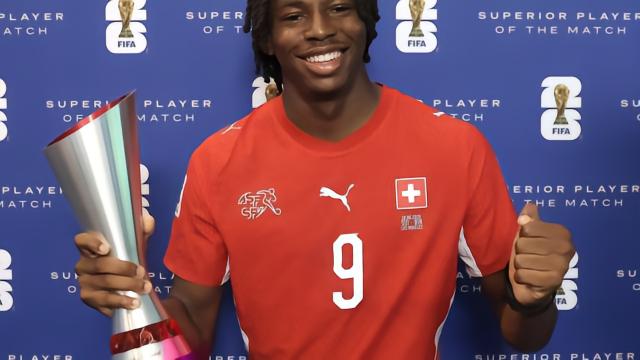 再涨多少？20岁瑞士小将曼赞比世界杯3球1助攻，身价5000万欧