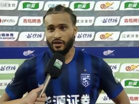 贝维斯：想拿3分但遗憾是个平局，运气好碰到对方门将2次脱手
