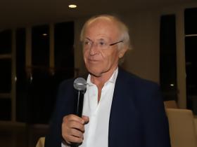 意媒：卢库米被推荐给米兰，价格并不是太大的问题