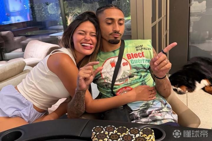 巴媒：拉菲尼亚购豪宅时余额不足，其父亲转走80%肖像权收入