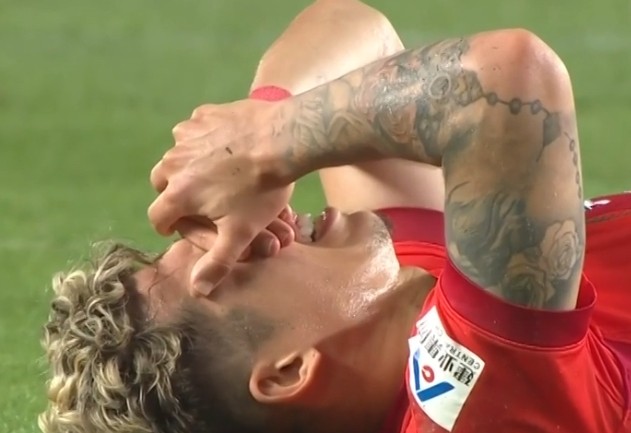 战泰山伤退，纳萨里奥：这只是一个小小的挫折，我会尽快恢复