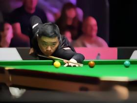 斯诺克英格兰赛：丁俊晖4-3险胜霍尔特，晋级第二轮