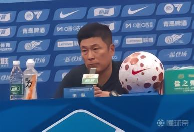 李国旭回应引援问题：球队需要+符合预算，按照此标准去引援