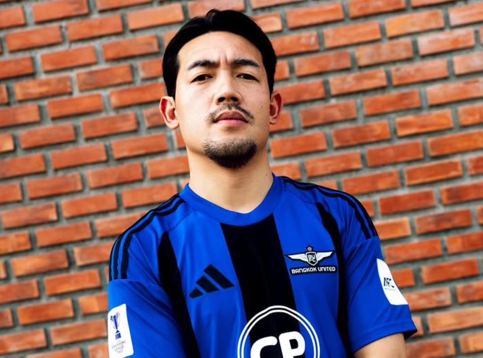 官方：韩国前国脚李记帝加盟曼谷联；此前他因战乱与伊朗球队解约