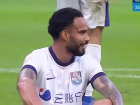 津媒：截至昨天谢蒂内仍在进行单独训练，没参与津门虎队合练