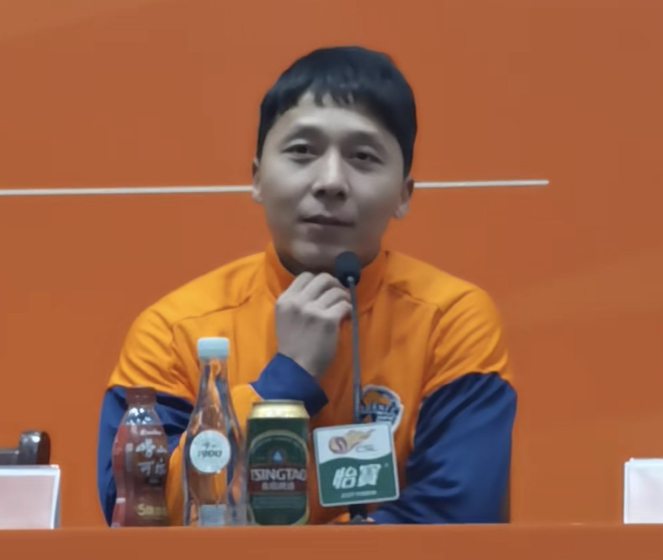 告别青岛海牛？张卫社媒：相聚短暂别亦难，但愿未来皆平坦