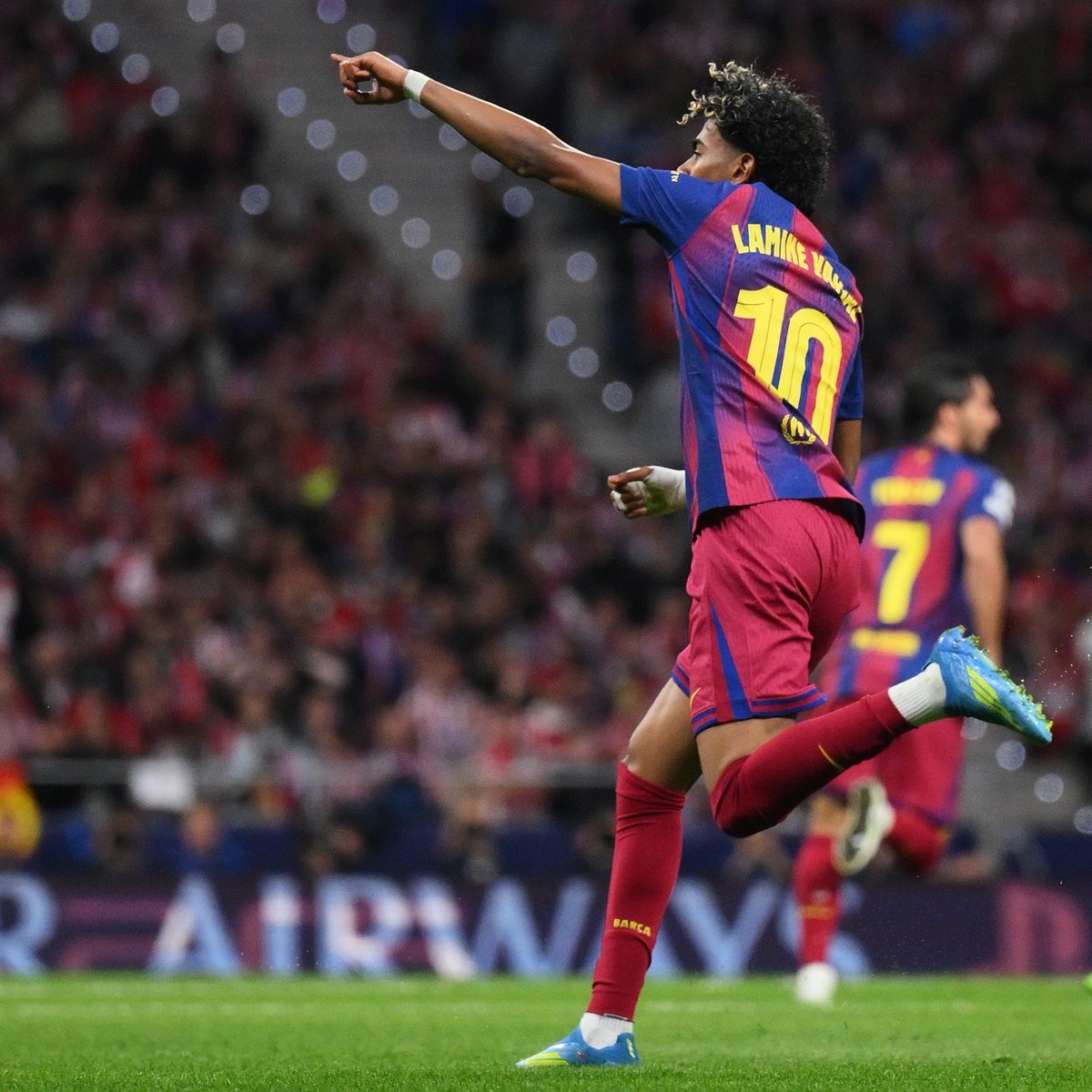 亚马尔第4分钟破门，为巴萨自2018年以来欧冠淘汰赛最快进球