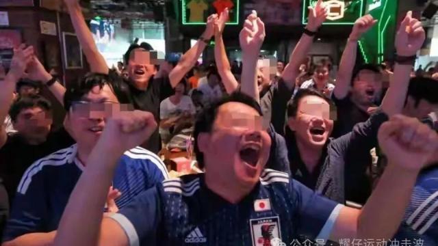 疑似因球迷穿日本队服助威被报道，上海市足协发布文明观赛倡议书