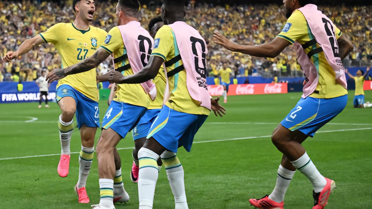 巴西2-1逆转日本晋级16强，马丁内利补时绝杀，卡塞米罗建功