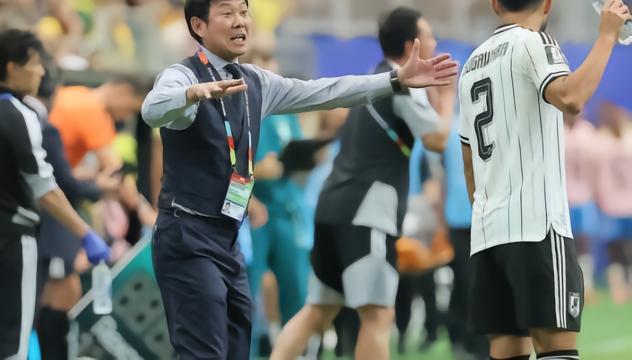 资深记者：日本队是最有礼貌的球队之一，他们保持谦逊与尊重