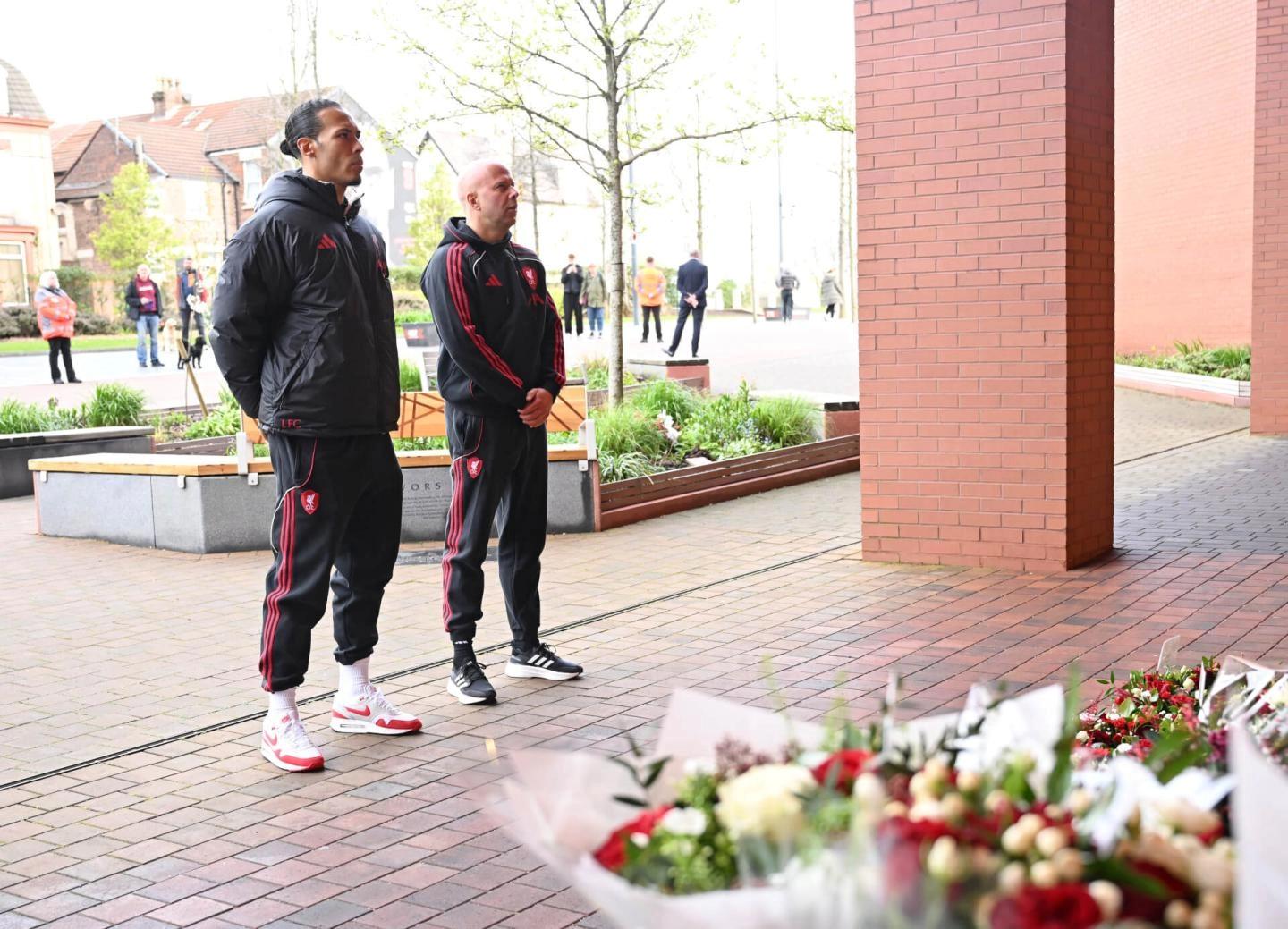 悼念希尔斯堡惨案37周年，利物浦队今日举行多项相关纪念活动