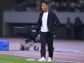 日媒：町田1-1横滨FM，10人扳平续领跑