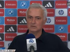 穆里尼奥：球员们配得上我的尊重和掌声