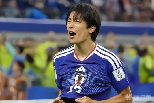 金塞拉：多家英超俱乐部有意中村敬斗，兰斯愿2150万镑出售他