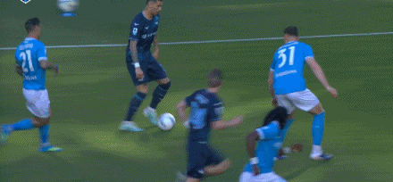 半场：那不勒斯0-1拉齐奥，坎切列里破僵，扎卡尼失点