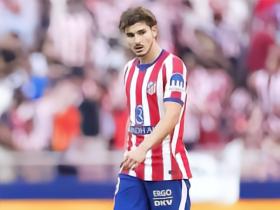 罗马诺：巴萨未彻底放弃引进小蜘蛛，2027年再看